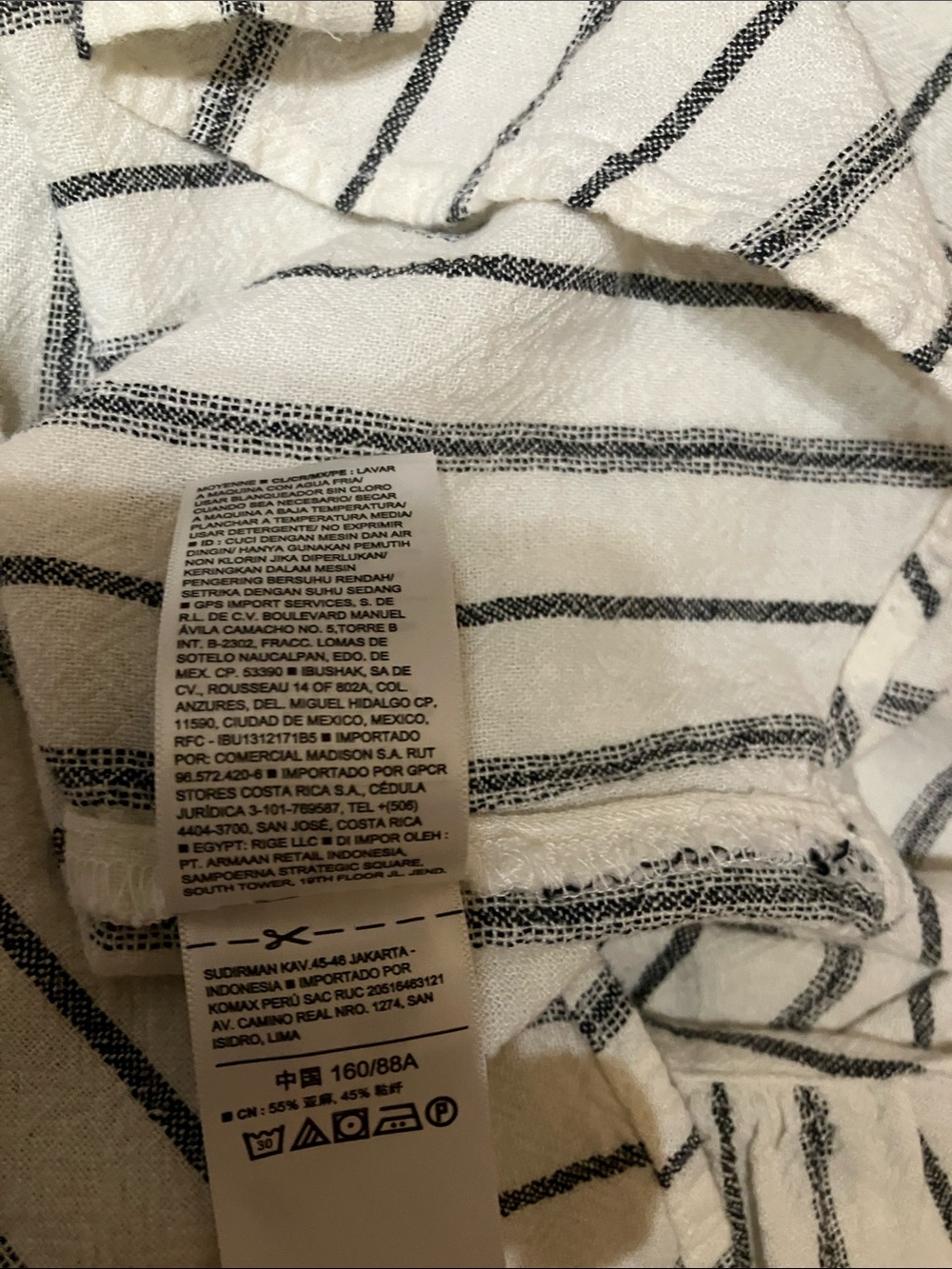 Old Navy vertical stripes women’s Shirtdress - Picture 4 of 10